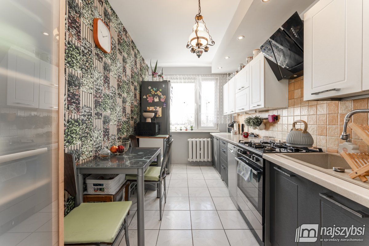 KOŁOBRZEG-PRZESTRONNE MIESZKANIE 3pok.1km OD PLAŻY (4)