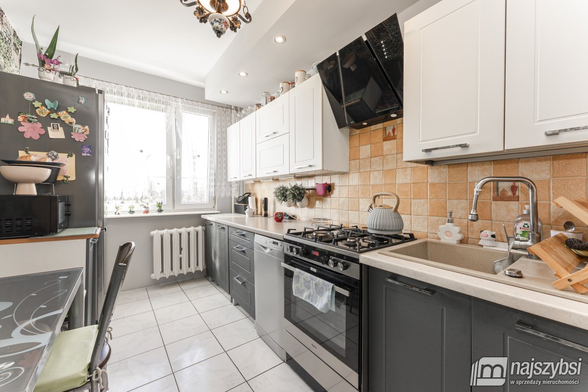 KOŁOBRZEG-PRZESTRONNE MIESZKANIE 3pok.1km OD PLAŻY (5)