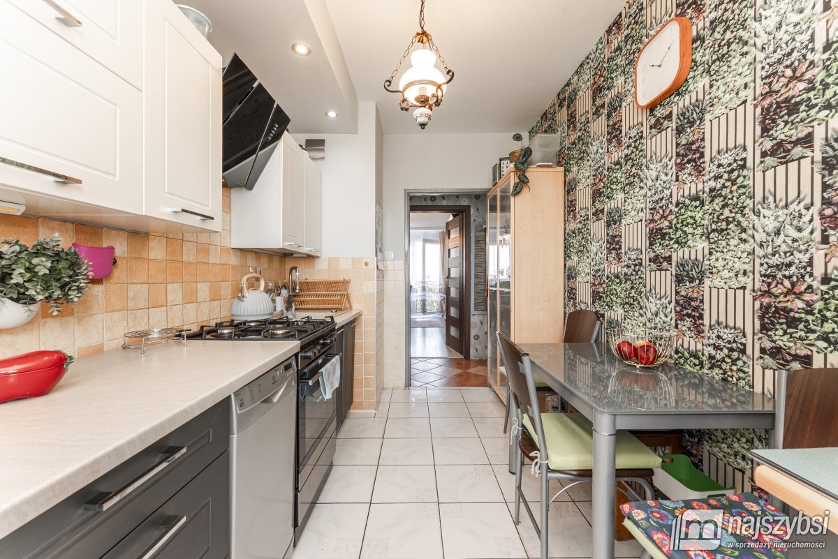 KOŁOBRZEG-PRZESTRONNE MIESZKANIE 3pok.1km OD PLAŻY (6)