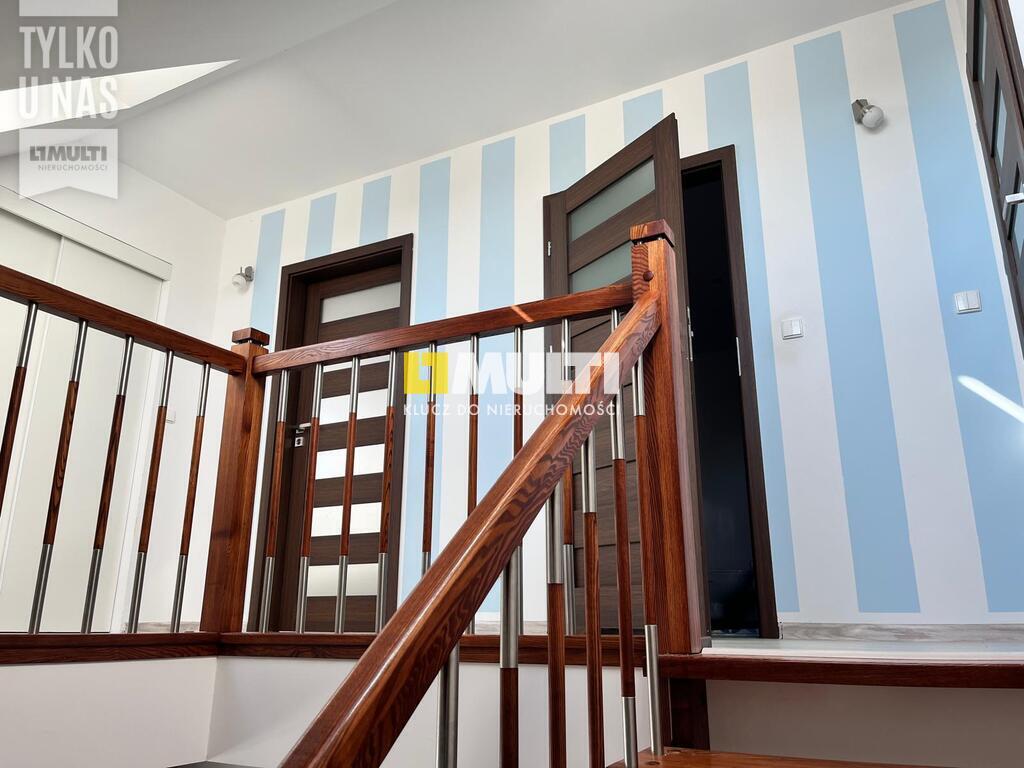 4 pok 2 poziomy taras,ogród, piwnica i garaż (9)