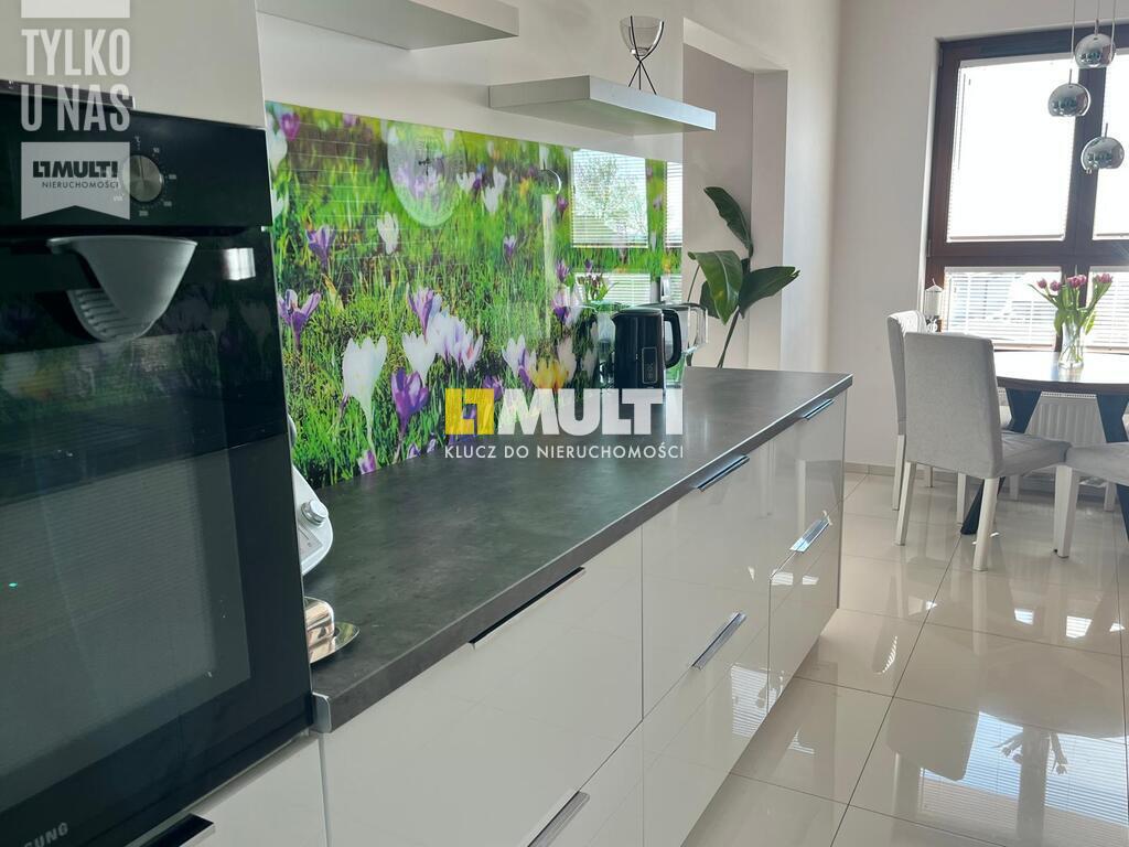 4 pok 2 poziomy taras,ogród, piwnica i garaż (30)