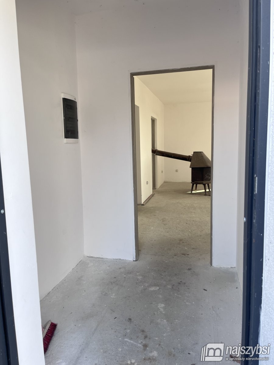 Batowo- dom wolnostojący z garażem (10)