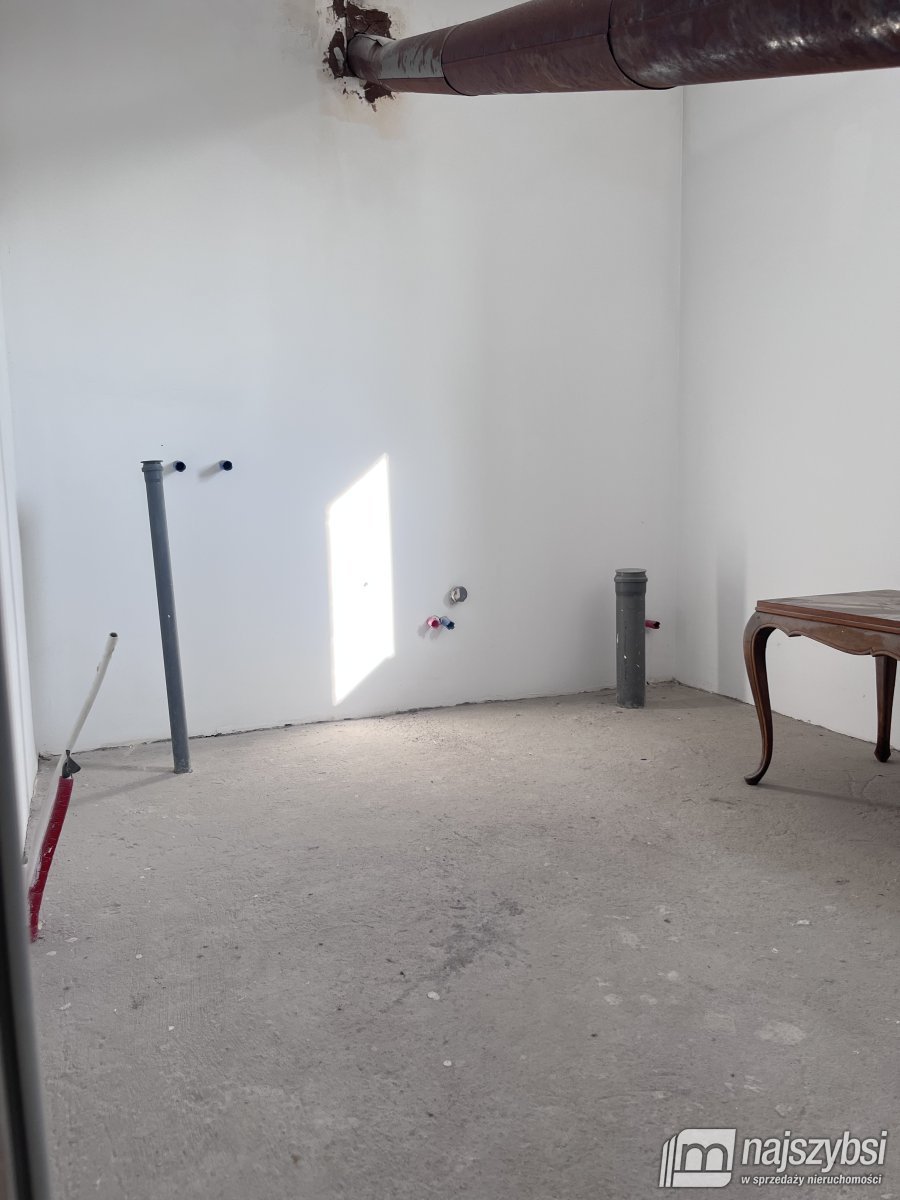 Batowo- dom wolnostojący z garażem (3)