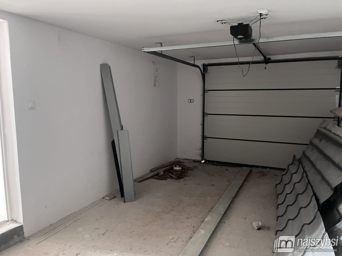 Batowo- dom wolnostojący z garażem (4)