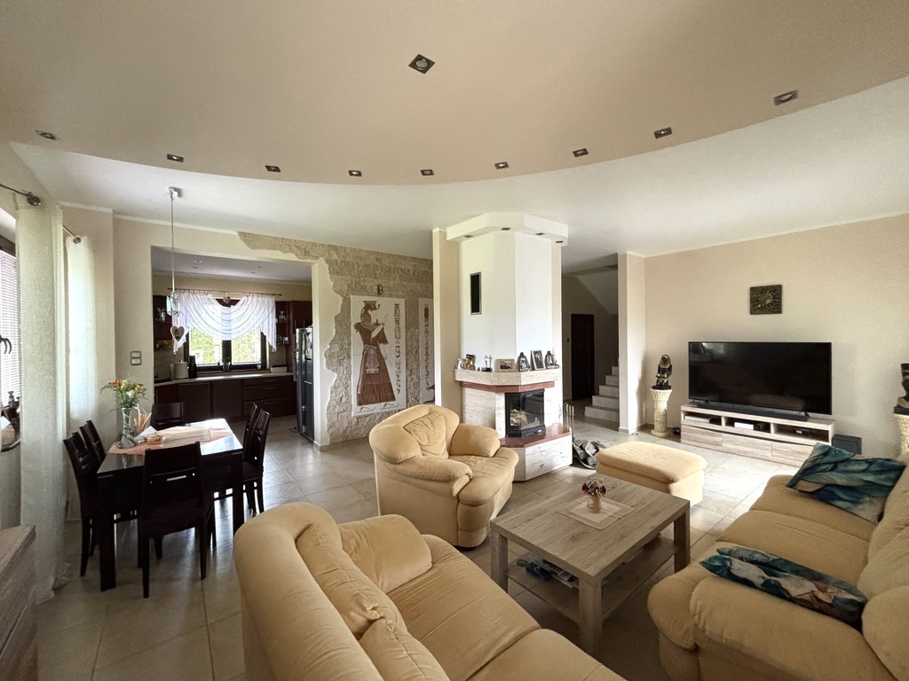 Atrakcyjny dom Warszewo 6 pokoi ! (6)