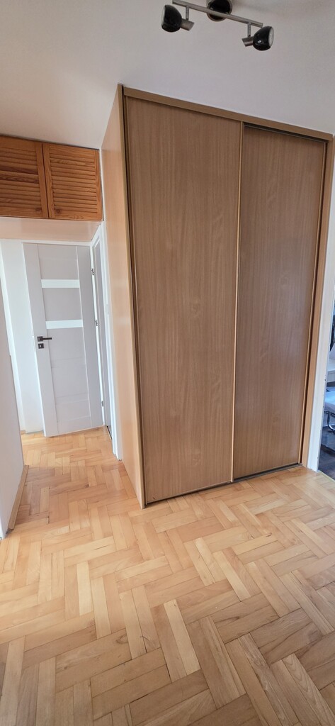 Przytulne, słoneczne 3 pokoje na I piętrze (10)