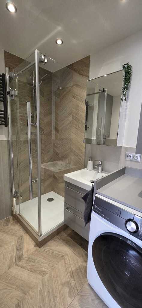 Przytulne, słoneczne 3 pokoje na I piętrze (14)