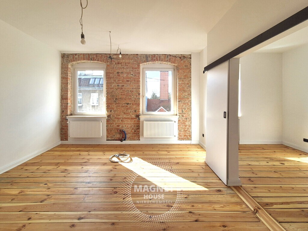 2 pokoje po generalnym remoncie przy Marinie i SKM (1)