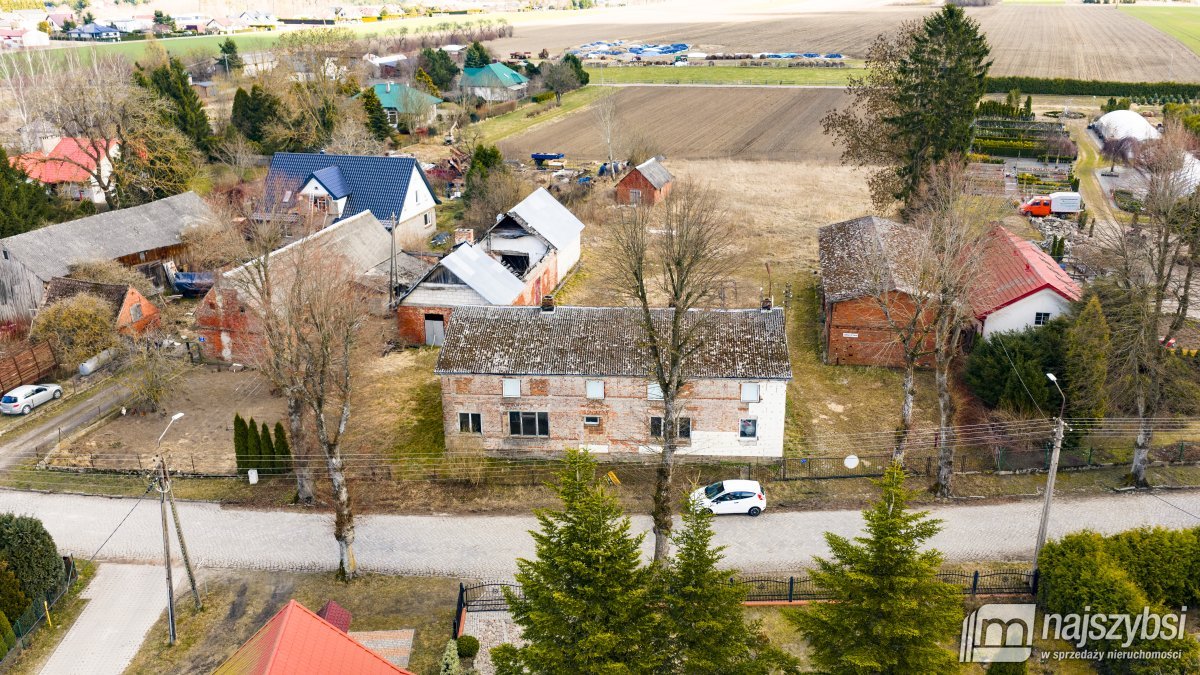 CEWLINO K.KOSZALINA - stare gospodarstwo  3716 m2  (10)