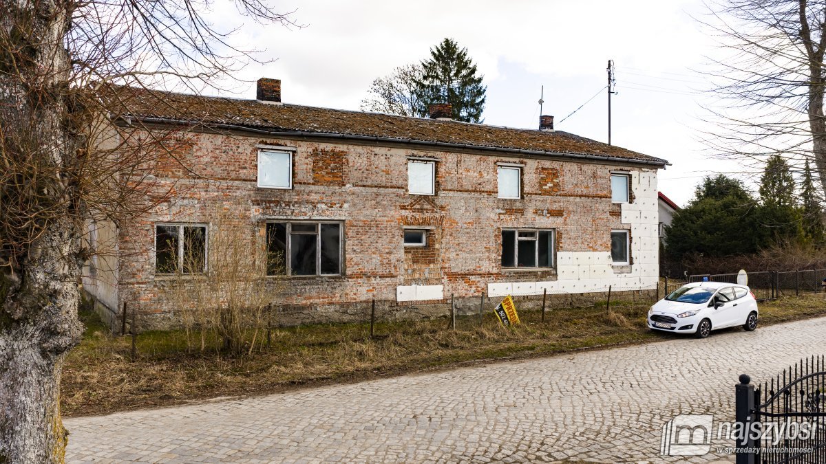 CEWLINO K.KOSZALINA - stare gospodarstwo  3716 m2  (18)