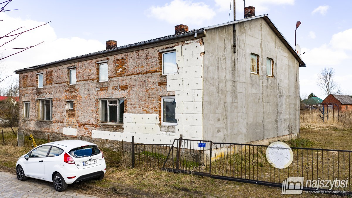 CEWLINO K.KOSZALINA - stare gospodarstwo  3716 m2  (19)