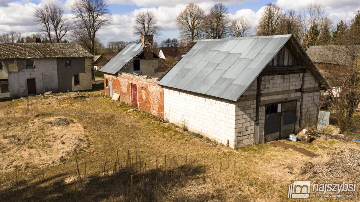 CEWLINO K.KOSZALINA - stare gospodarstwo  3716 m2  (4)