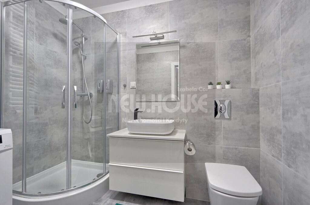 2 pokoje,  gotowe do zamieszkania. Blisko PUM (15)