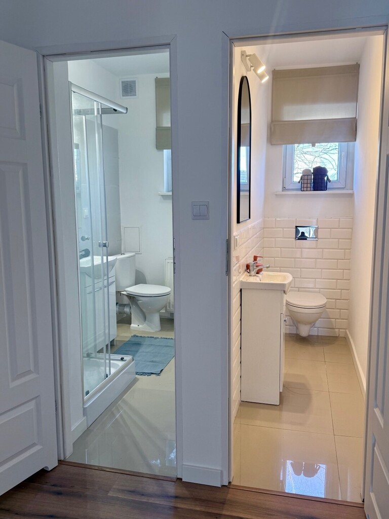 4-pokojowe mieszkanie  po remoncie! (3)