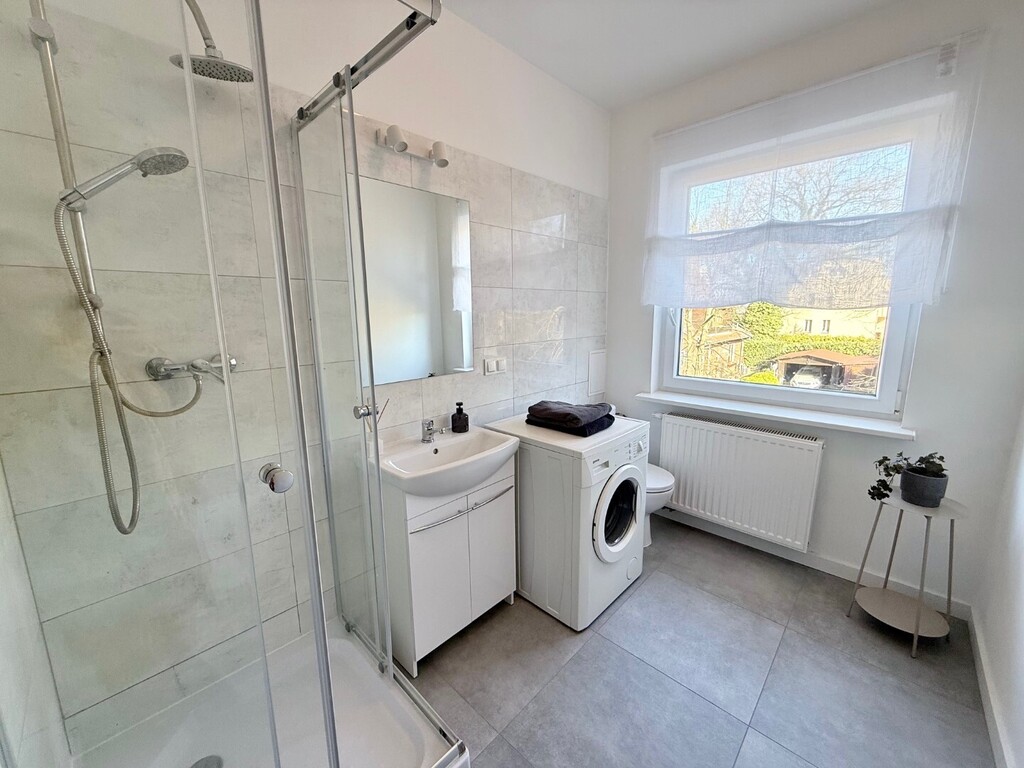 4-pokojowe mieszkanie  po remoncie! (9)