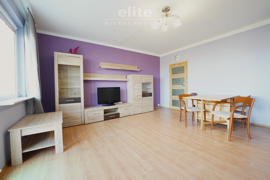 os. Reda, 2 pok. z balkonem, 49 m2. spół. wł. (1)