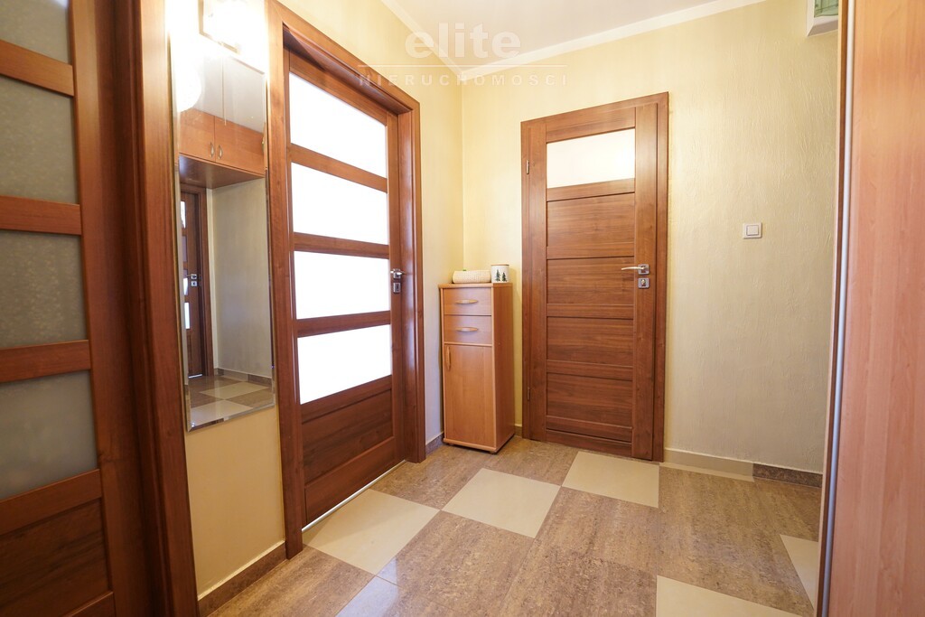 os. Ks. Pomorskich, 3 pok. + balkon, spół. własn. (10)