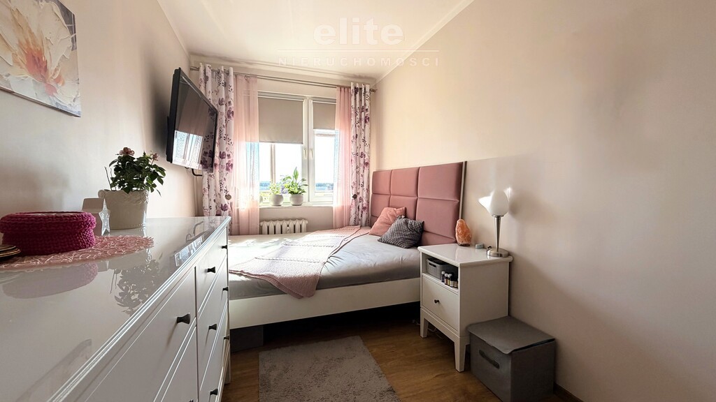 os. Ks. Pomorskich, 3 pok. + balkon, spół. własn. (11)