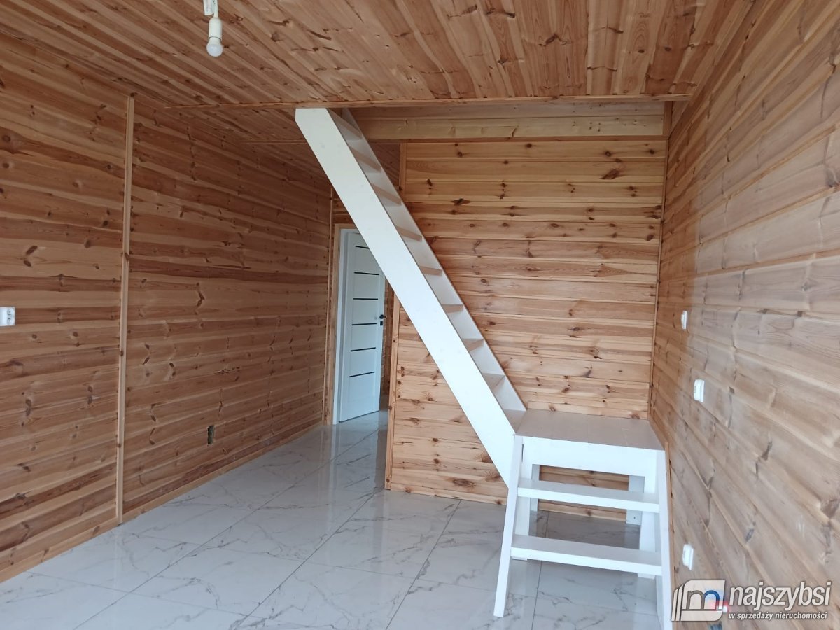 Jezierzany- kompleks domków nad morzem (10)