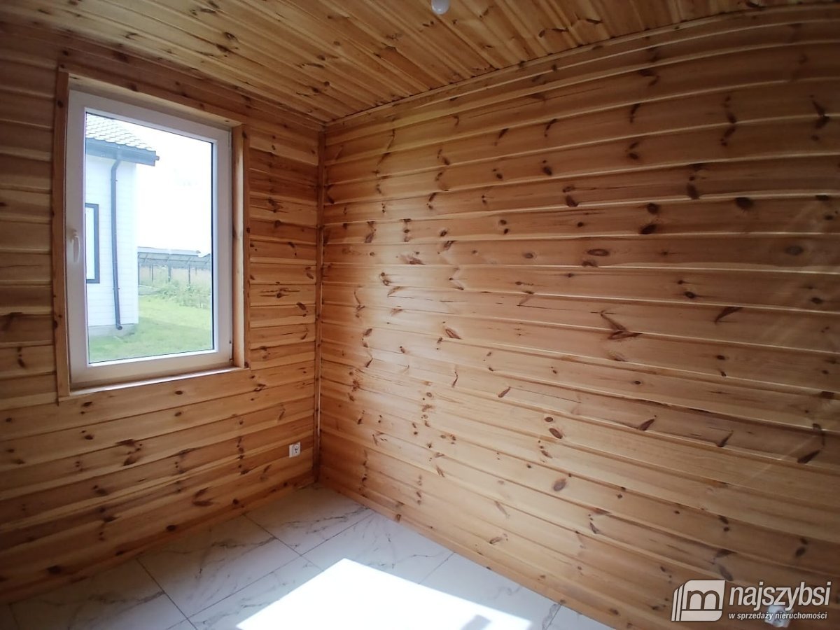 Jezierzany- kompleks domków nad morzem (3)