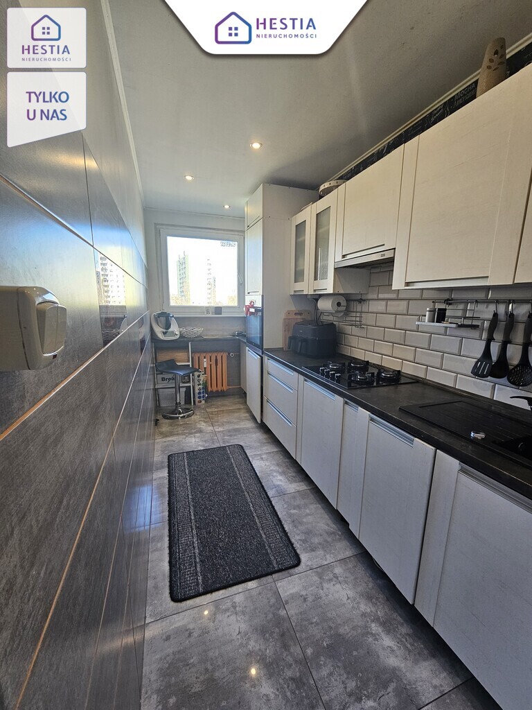 Rozkładowe 3 pokoje z balkonem ! (9)