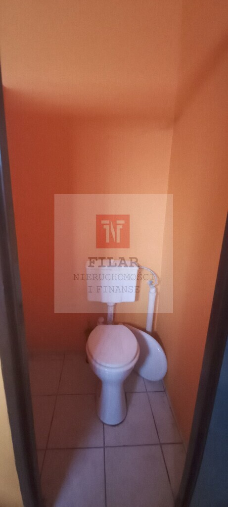 Wynajmę budynek biur-magazynowy z placem w centrum (11)