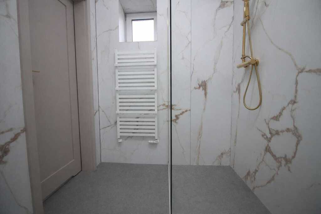 Mieszkanie w szeregowcu. (9)