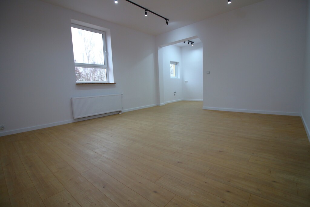 Mieszkanie w szeregowcu. (4)