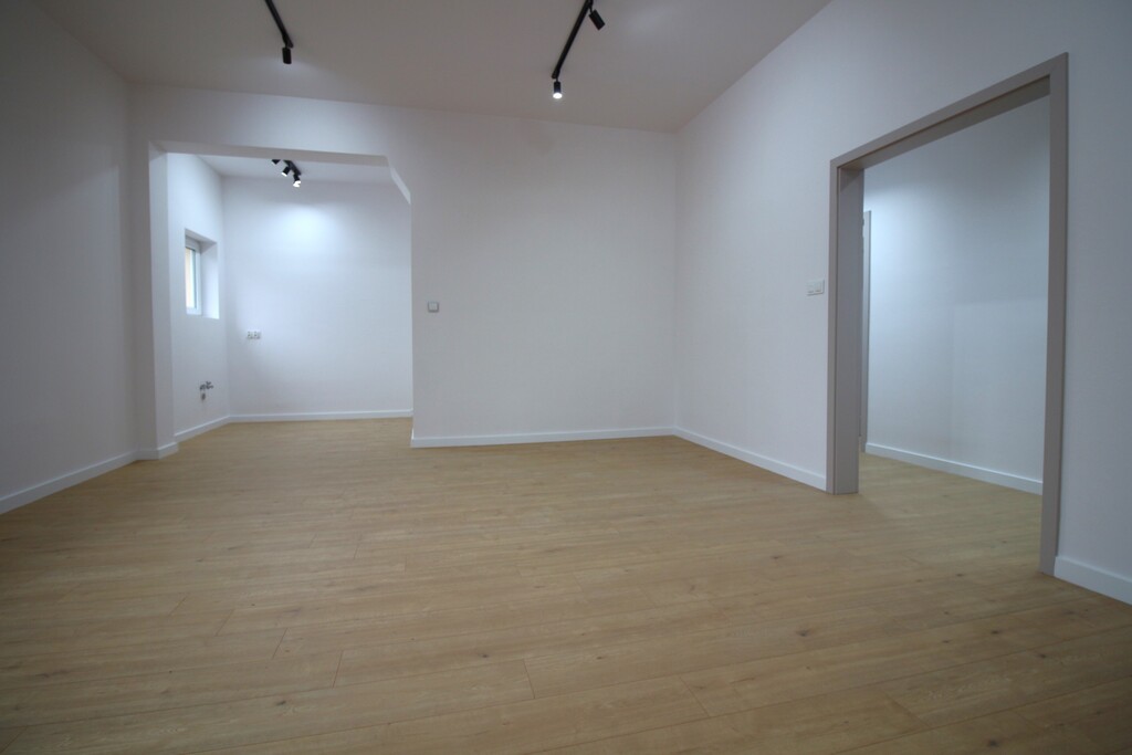 Mieszkanie w szeregowcu. (2)