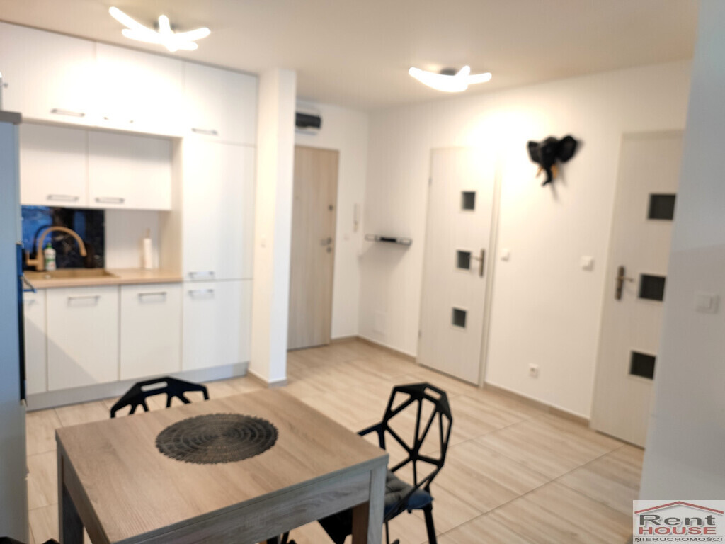 Nowe, umeblowane 2 pokoje z garażem, Potulicka (10)