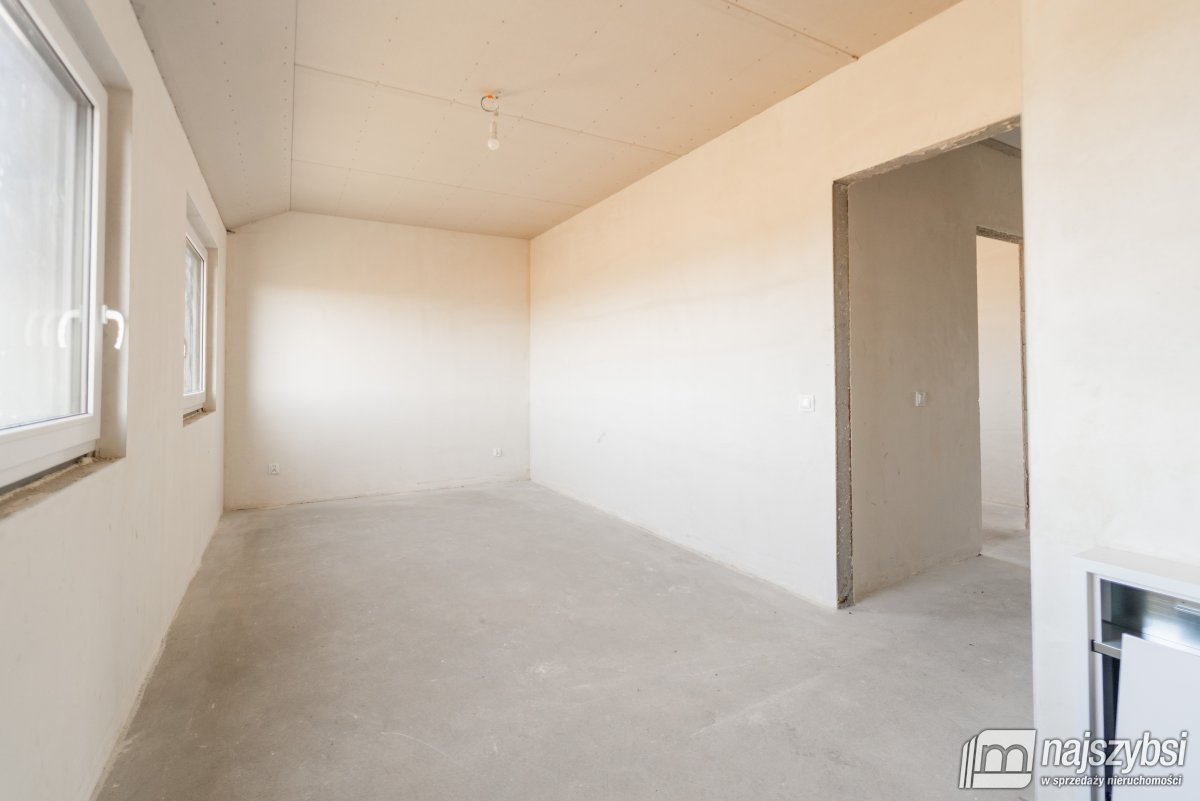 GRZĘDZICE- dom w zabudowie bliźniaczej 100m2 (14)