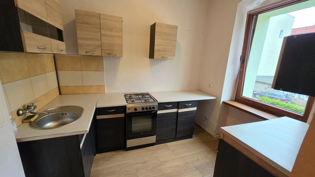 Odrestaurowana kamienica, 2 pok. I piętro (3)