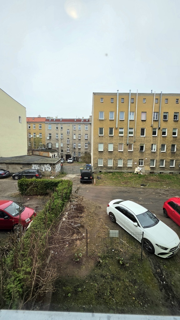 Odrestaurowana kamienica, 2 pok. I piętro (8)