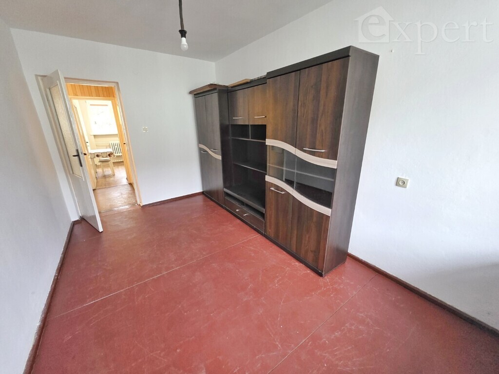 1 piętro, balkon, dwa pokoje ulica 1 Maja (4)