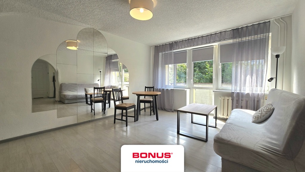 Centrum! Duża kawalerka z balkonem i parkingiem. (7)