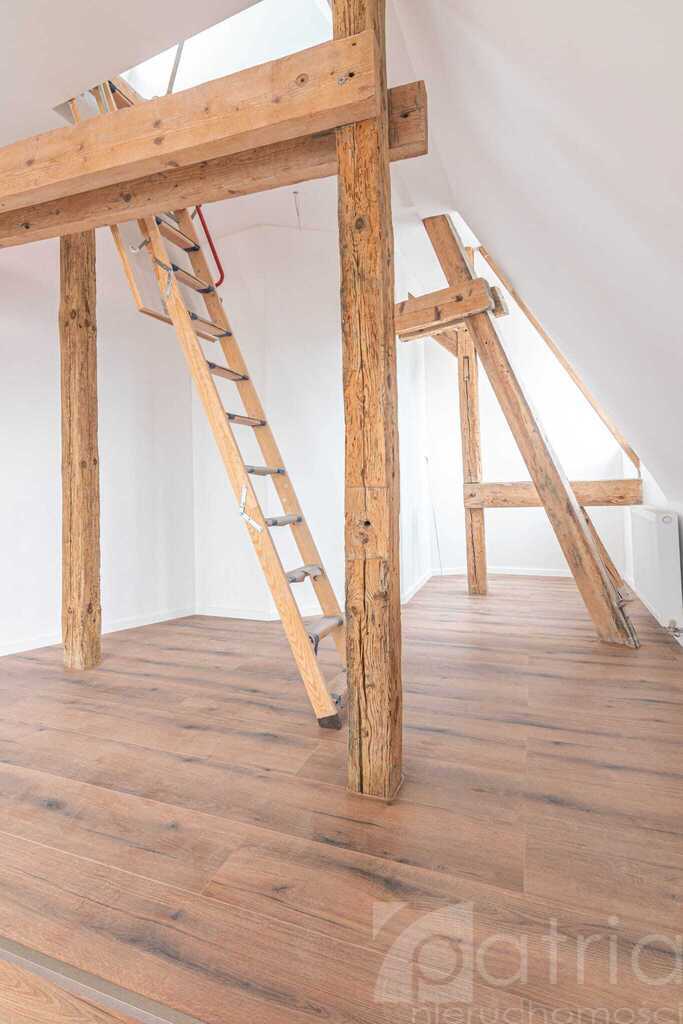 Klimatyczne 3 pokojowe w ścisłym centrum (3)