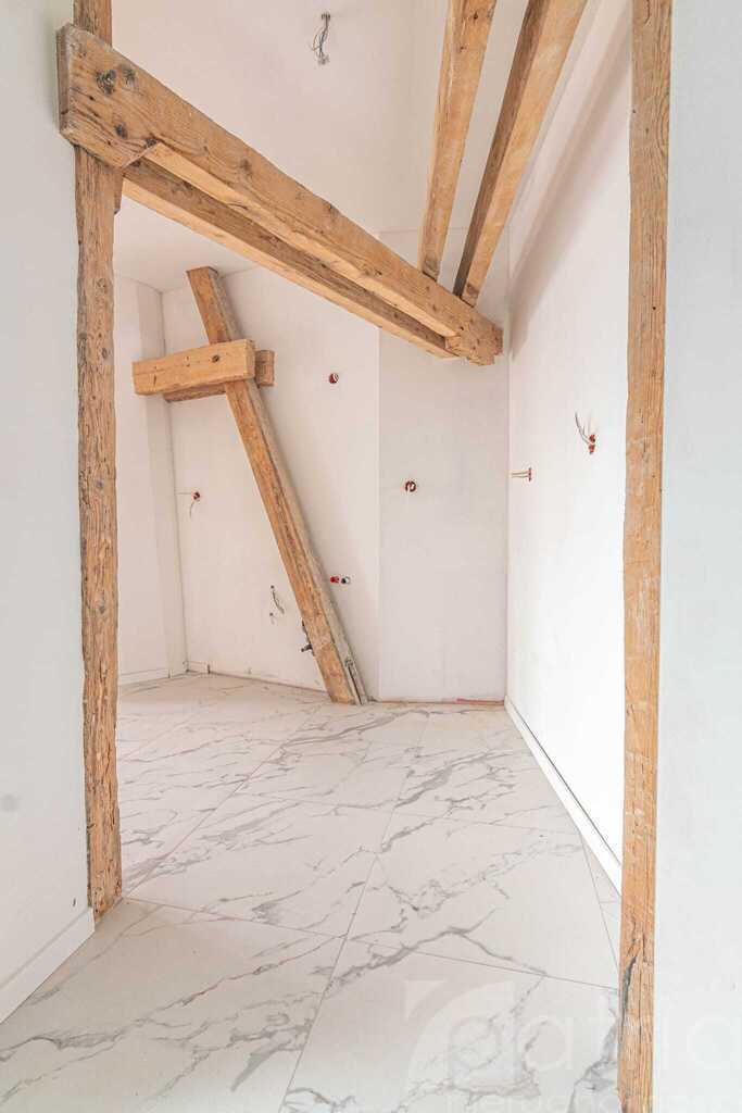 Klimatyczne 3 pokojowe w ścisłym centrum (7)