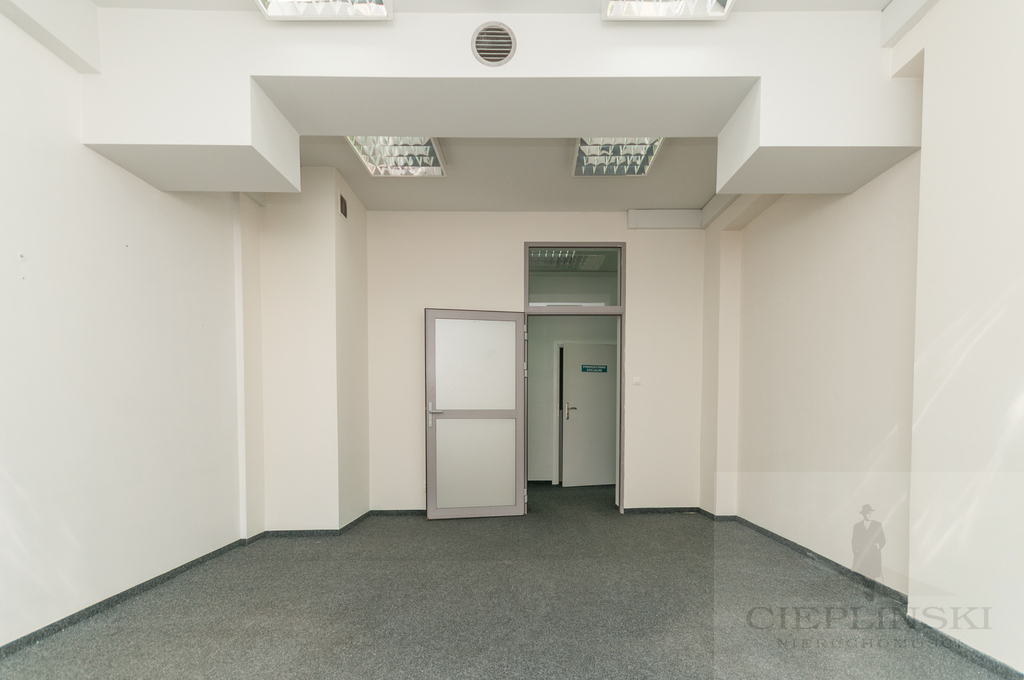 lokal biurowy przy Deptaku Bogusława (6)