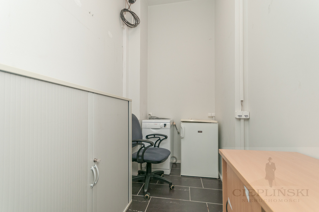 lokal biurowy przy Deptaku Bogusława (15)