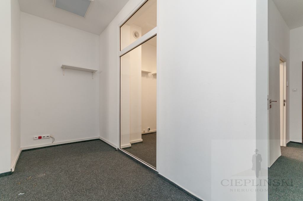 lokal biurowy przy Deptaku Bogusława (10)