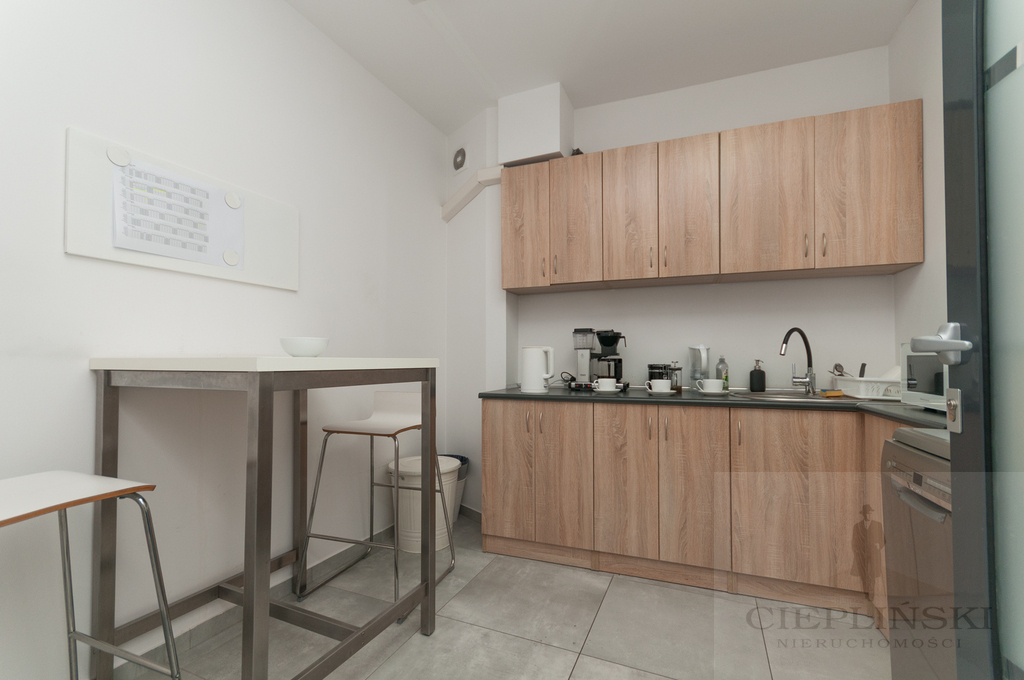 lokal biurowy przy Deptaku Bogusława (10)