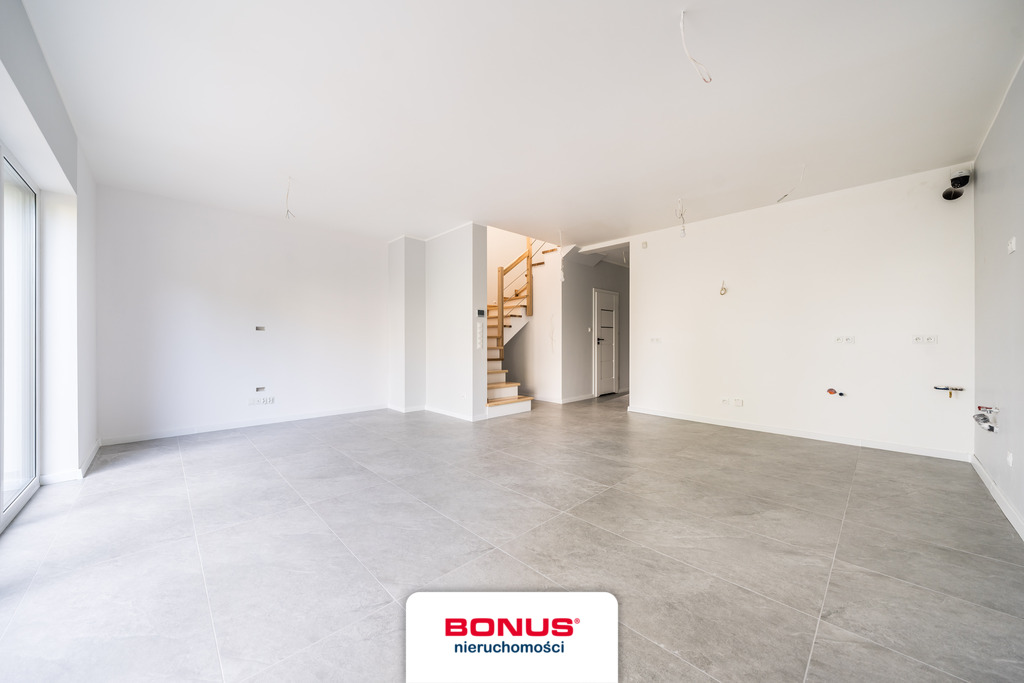 Połówka bliźniaka - lokal z udziałem w gruncie (5)