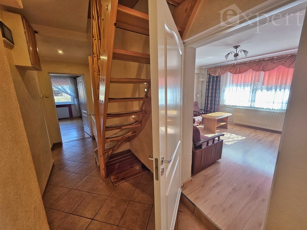 Nowe Chrapowo - dom z zabudowaniami gospodarczymi (16)