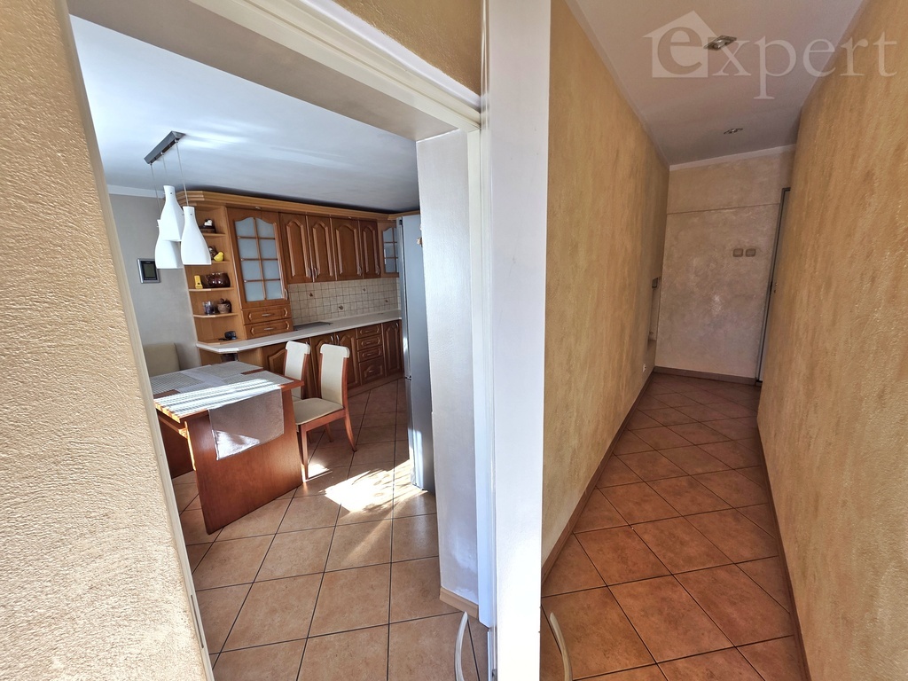 Nowe Chrapowo - dom z zabudowaniami gospodarczymi (12)