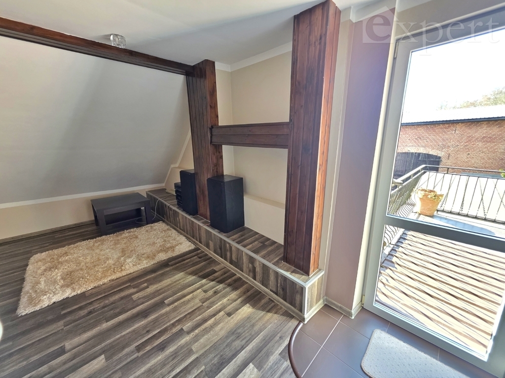 Nowe Chrapowo - dom z zabudowaniami gospodarczymi (29)