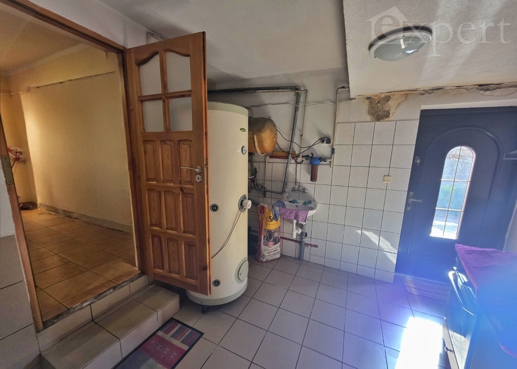 Nowe Chrapowo - dom z zabudowaniami gospodarczymi (28)