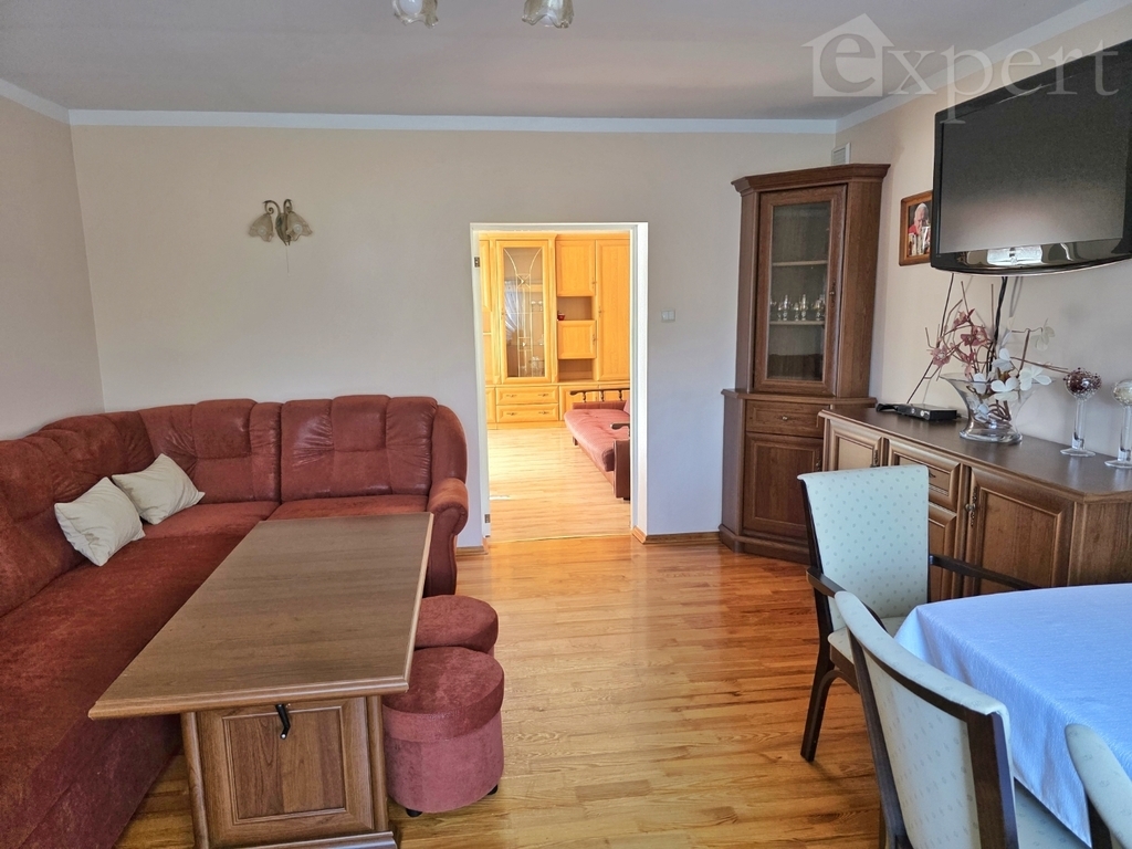 Nowe Chrapowo - dom z zabudowaniami gospodarczymi (25)