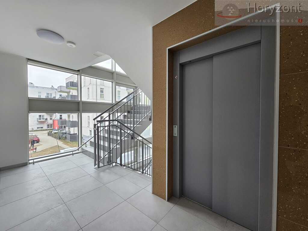 Zamieszkaj Pierwszy! 2pok.,taras,winda,garaż (14)