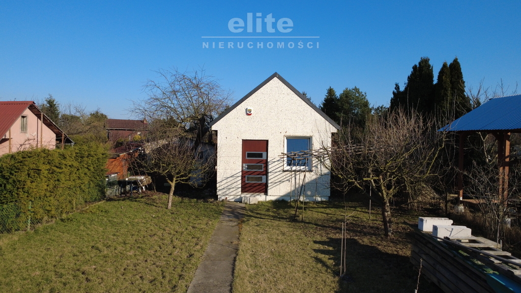 Domek na ROD Kolejarz (2)