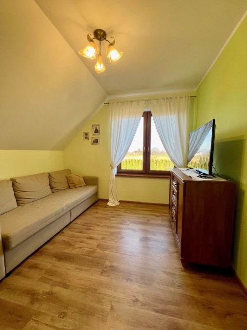 KLIMATYCZNY DOM  W POBLIŻU J.MIEDWIE (8)